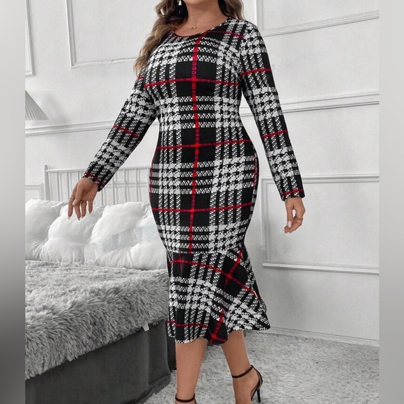 Plaid Ruffle Long Sleeve Dress - Picture 2 of 4